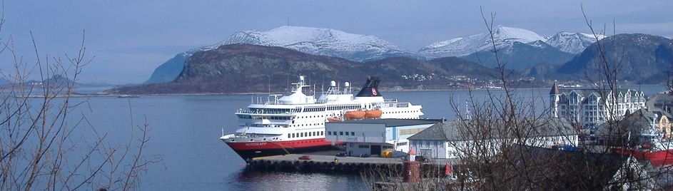 Hurtigruten ship at Alesund pier