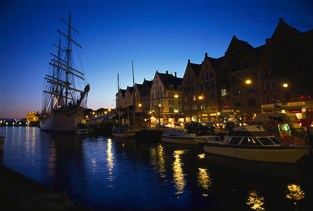 Bergen wharf Per Nybo, Bergen Tourist Board