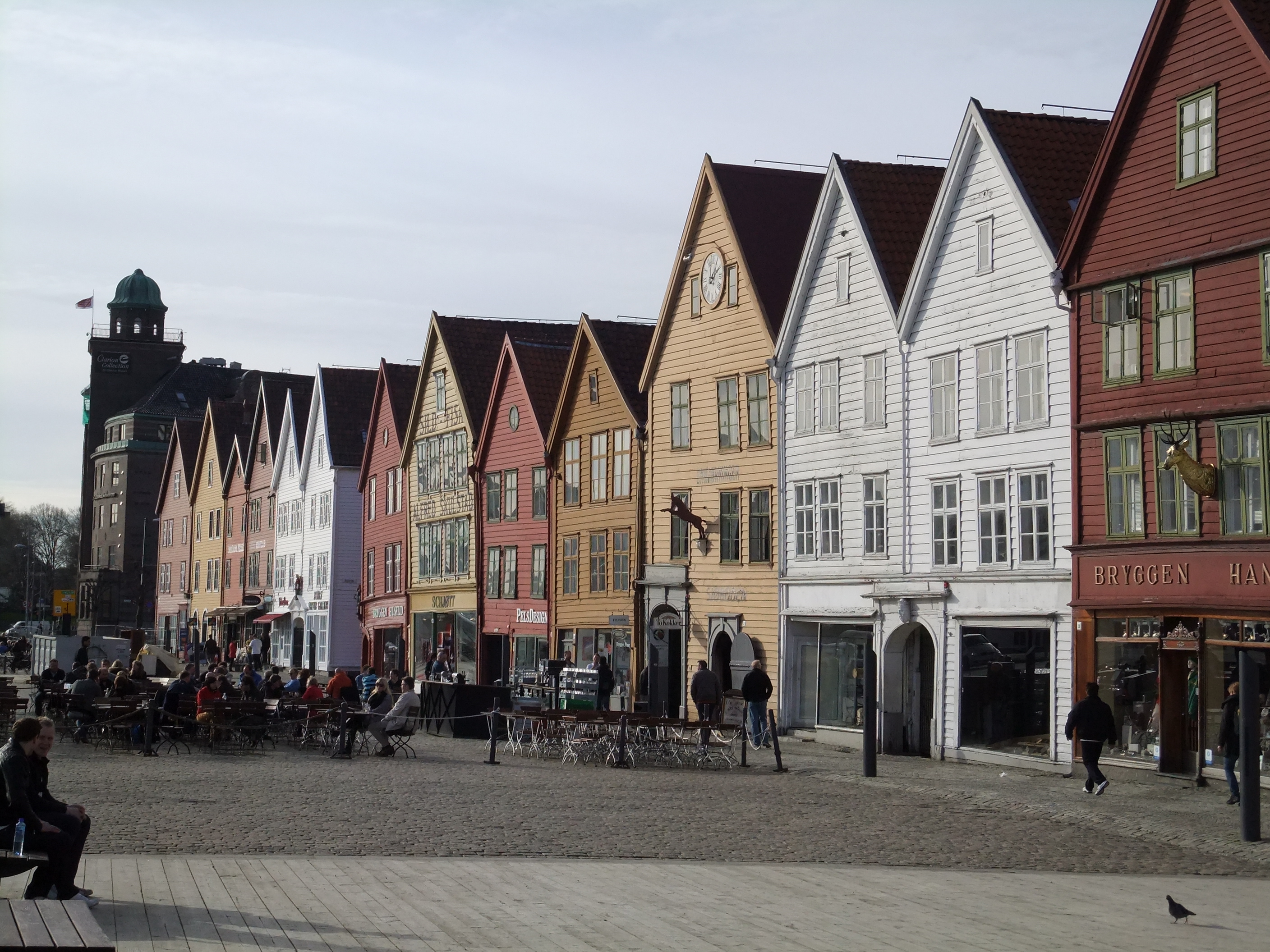 Bryggen, Bergen. Photo: Rita de Lange/Fjord Travel Norway