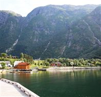 Eidfjord village, Hardangerfjord @Rita de Lange/Fjord Travel Norway