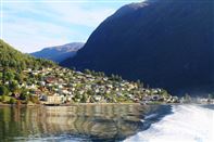 Aurlandsfjord & Aurland village. Photo by Rita de Lange, Fjord Travel Norway