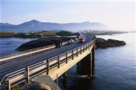 Atlantic ocean road. Photo credit Terje Rakke, Nordic Life/Fjord Norway