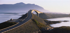 Atlantic ocean road. Photo by Terje Rakke, Nordic life/Innovation Norway