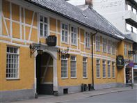 Oslo, old building at Stortorvet. Photo rita de Lange/Fjord Travel Norway