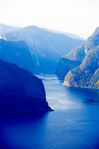 Naeroyfjord. Photo credit Morten Rakke, Flam Utvikling