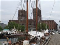 Oslo waterfront & City Hall. Photo Rita de Lange/Fjord Travel Norway