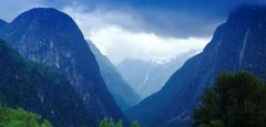 Stalheim canyon. Photo RM Sorensen/Flam Utvikling