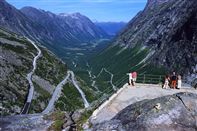 Trollstigen hairpin road. Photo Terje Rakke, Nordic life/Innovation Norway