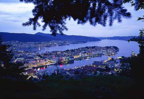 View from mount Floyen. Photo: Oddleiv Apneseth, Bergen tourist board